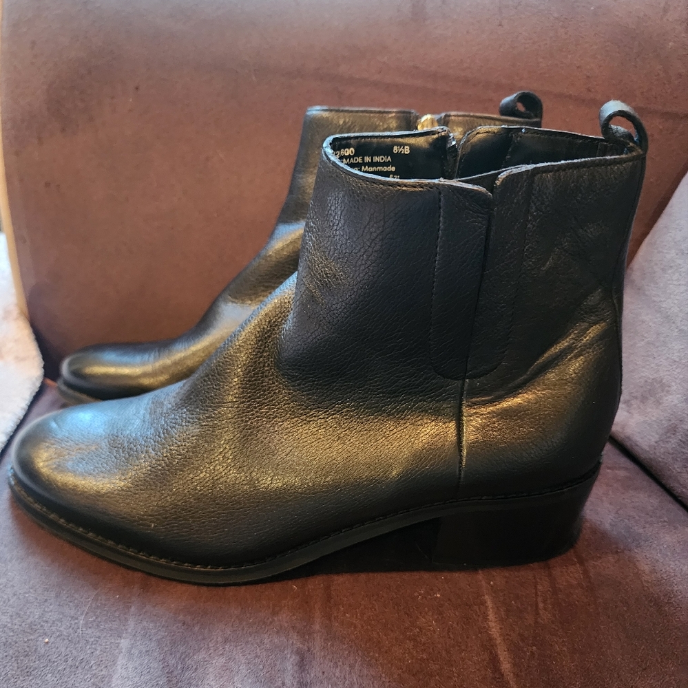Cole Haan black booties sz 8 1/2